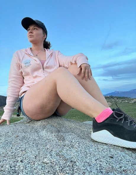 mature squirt onlyfans xxx pic