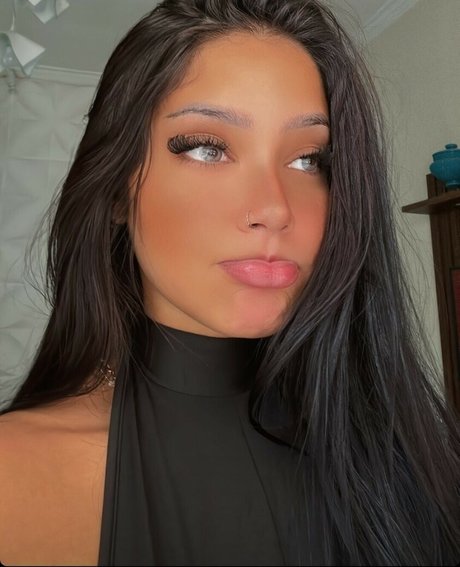 Ya Malb erotic pornstar archive