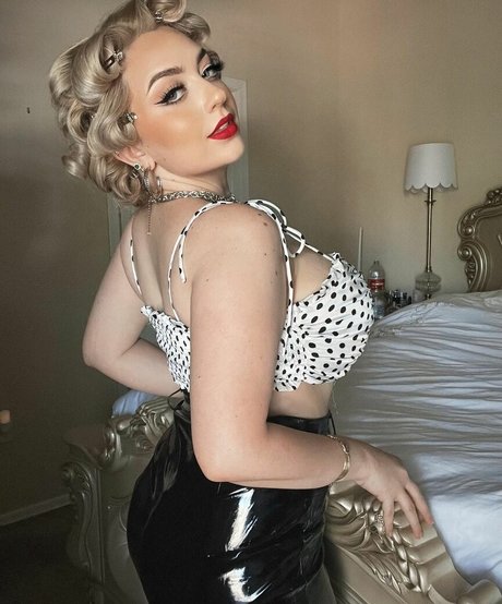 Joanne Rose nice model archive