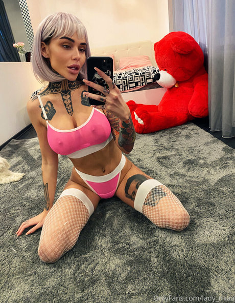 miafoxie model pretty images