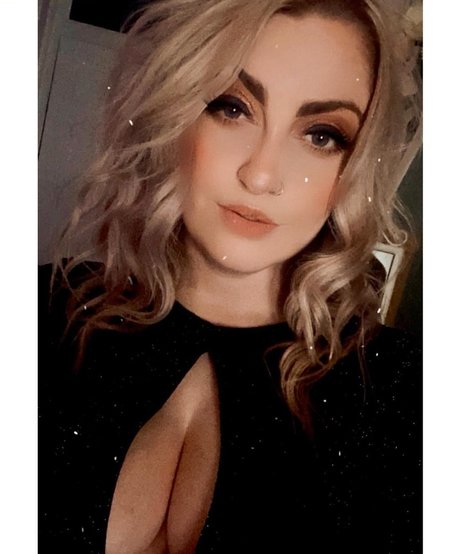 Femmefataleairsoft beautiful pornstar archive