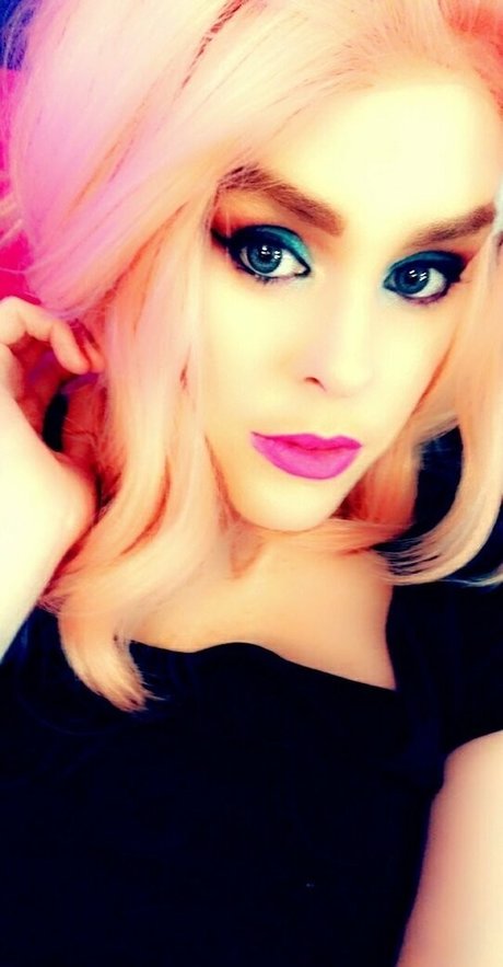 missemberskye pornstar nude pics