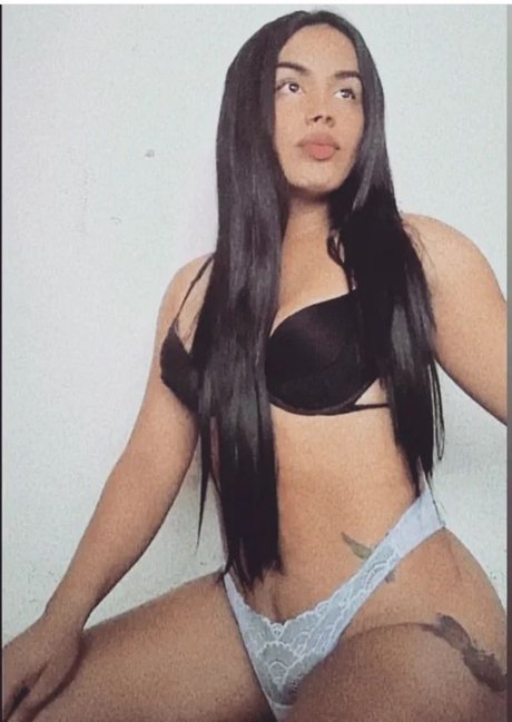 Mia007 beautiful model pics