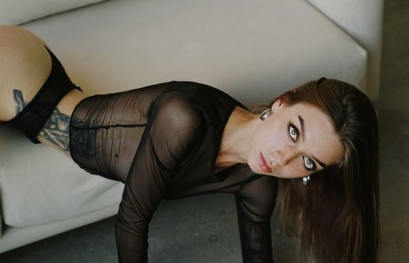 Mia Tibson beautiful pornstar picture