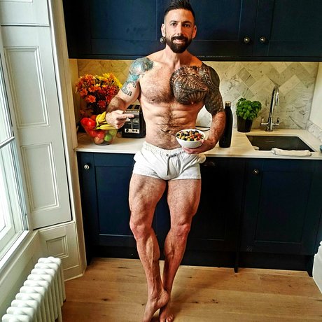 Mexican Hunk erotic actress archive