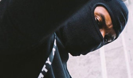 B D B nice model img