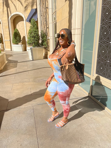 Bentley pornstar high quality img