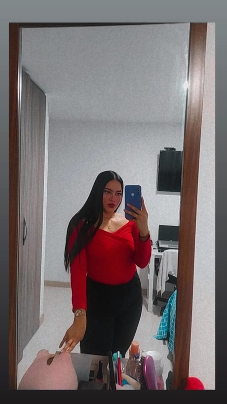 JOHANNA pornstar top pic