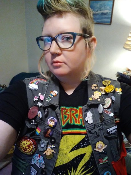 Anarchaqueer nudes star img