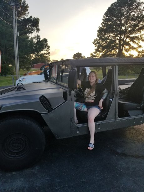 MightyMegan pornstar nude pics