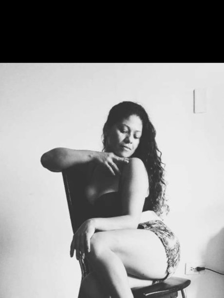 Tchimm xxx star photo