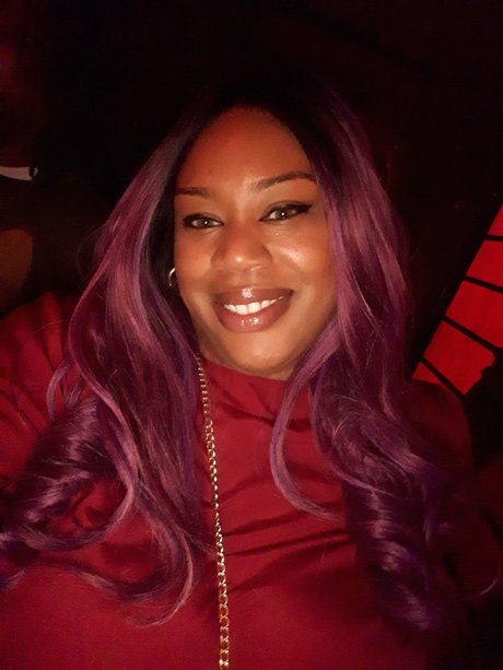 CARMEL BUNNY exclusive star image