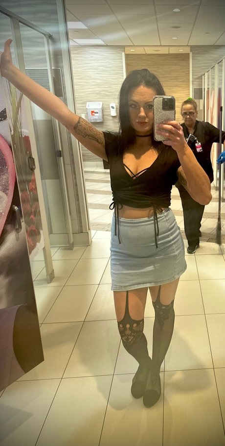 _milf_ beautiful model gallery