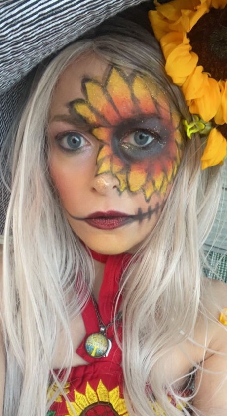 MissCuteMurder star nudes galleries