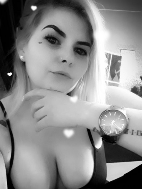 Miss Charlie Napol on_ pornstar free photos