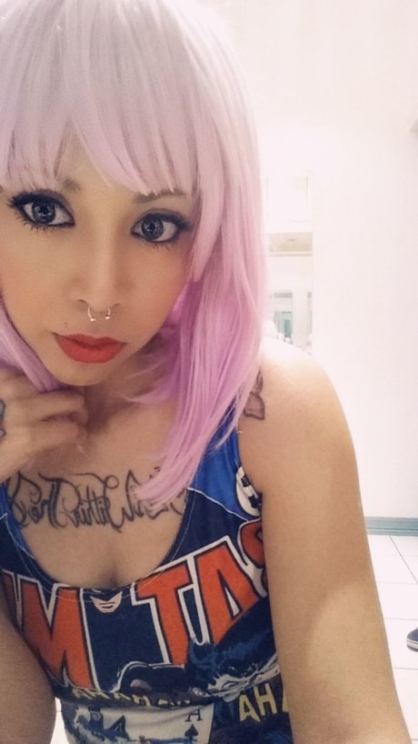 MissCandyCandy star naked galleries