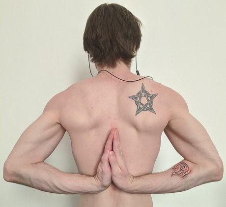 Jason Drake pretty actress gallery