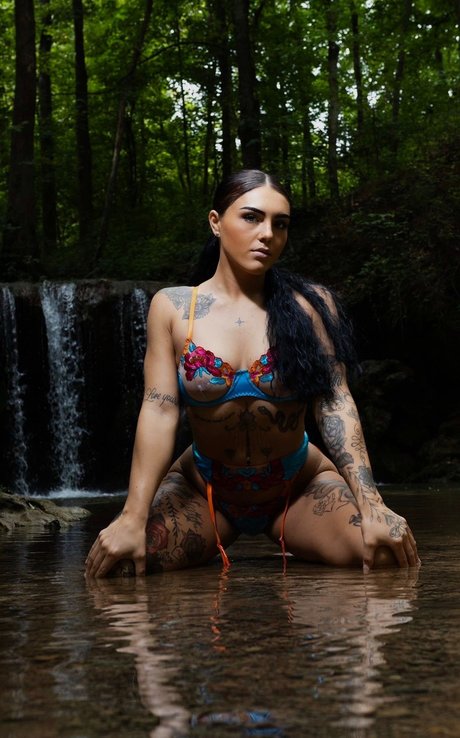 Bbee s Dungeon_ model erotic pic