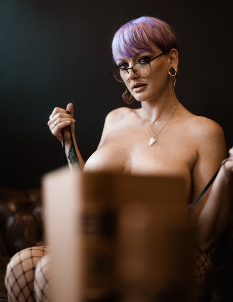 Miss Bojangelz art model gallery