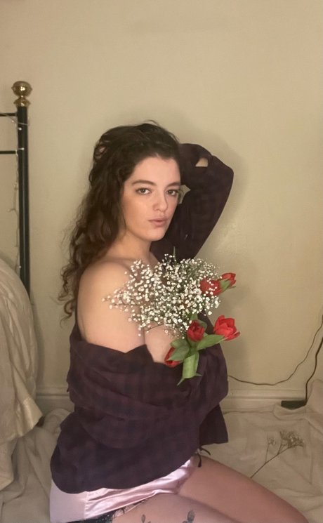 Miss Elisa Rose_ art model photos