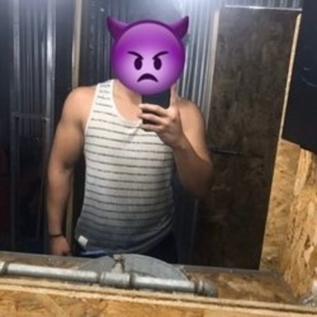 bbc femboy onlyfans top pictures