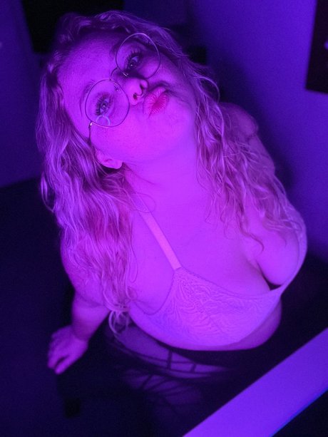 Miss Malina xx naked actress images