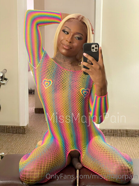 bisexual mmf onlyfans free image