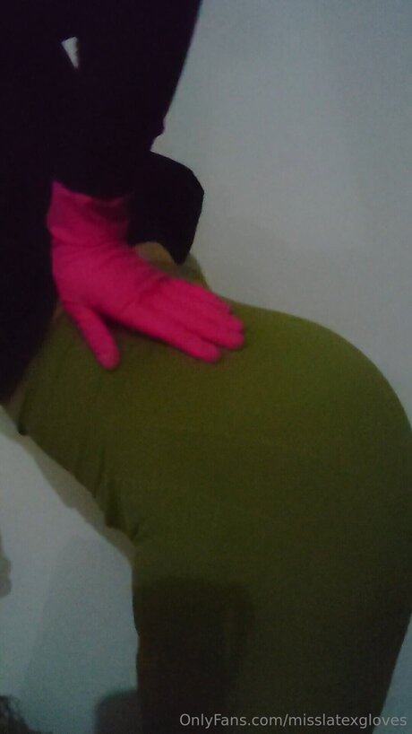 Miss Latex GLoves model adult gallery