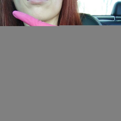 Miss Latex GLoves star hot pics