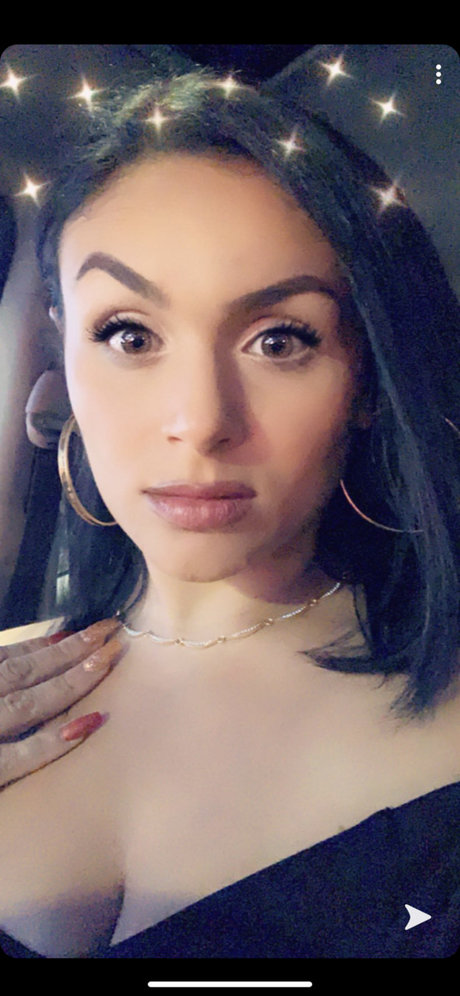 Luxury adult actress pic