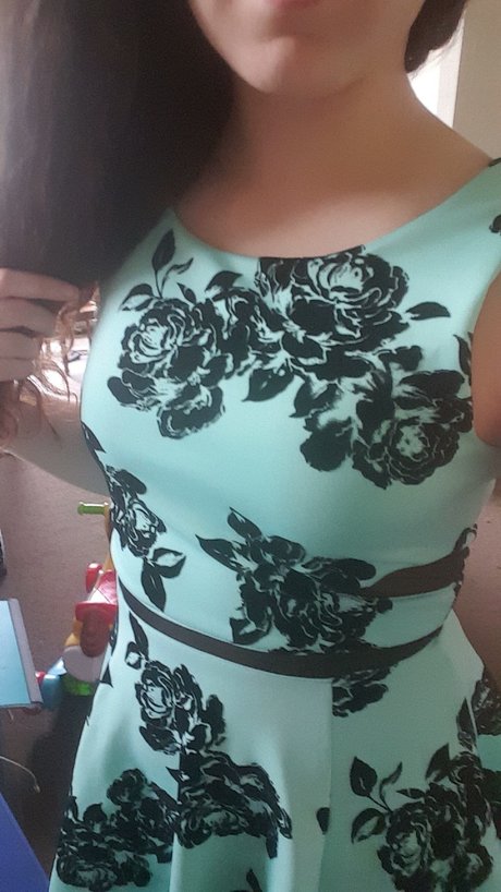 Hot Babe Milf model nice picture