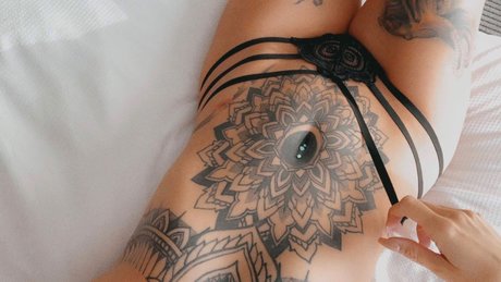 Cali Harper star porn pics