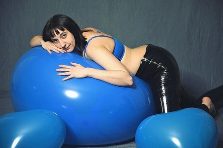 Miss Teal Tease pornstar nice pic