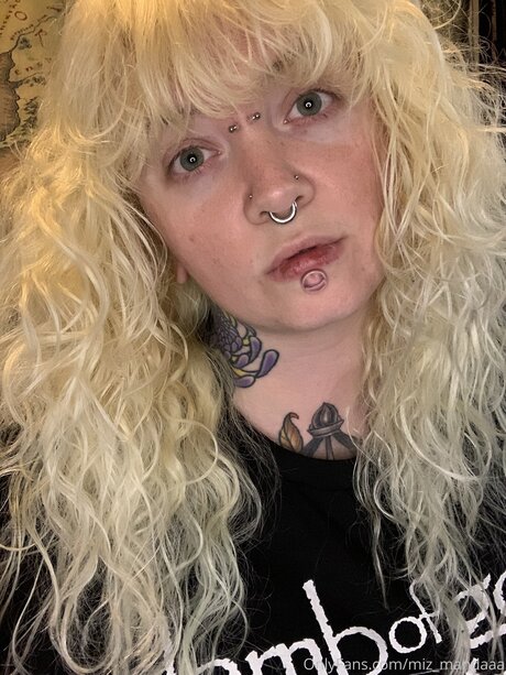 miz mandaaa model beautiful archive