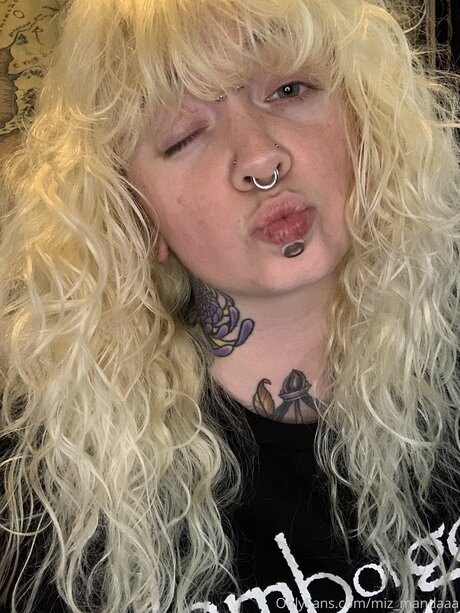 miz mandaaa model naked archive