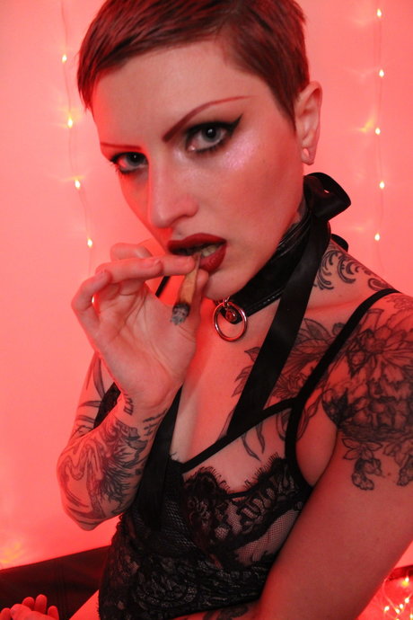 Mixtrexx Devereaux xxx model photos