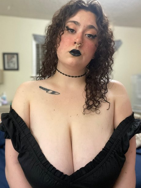 Chaziel Jantz pornstar perfect img