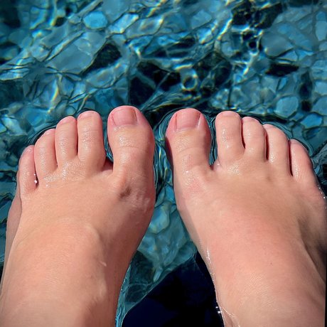 HoneyToes hd star pic