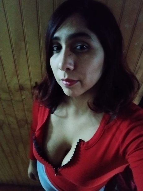 Nadia Amigo beautiful actress img