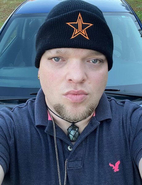 Mordred The Fay naked pornstar pic