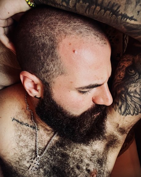 MorboTf model nude image