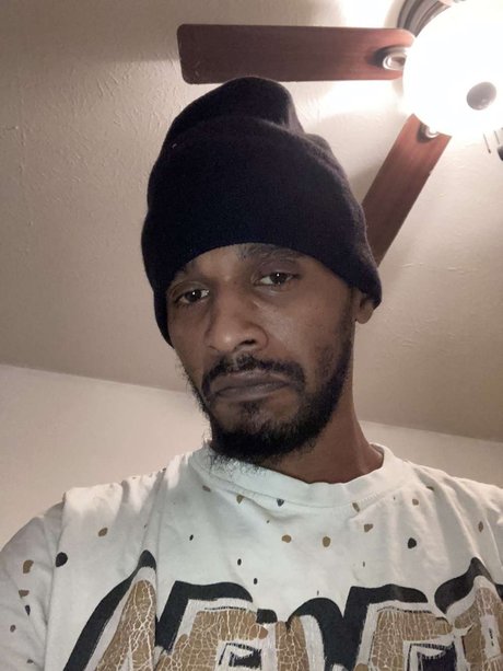 Moneygang420 nude star picture