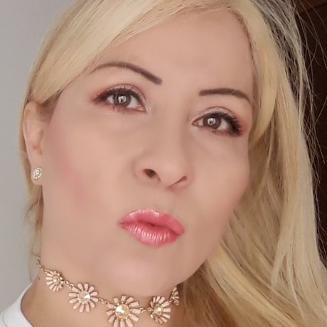 Peque a Diabla99 top star pictures