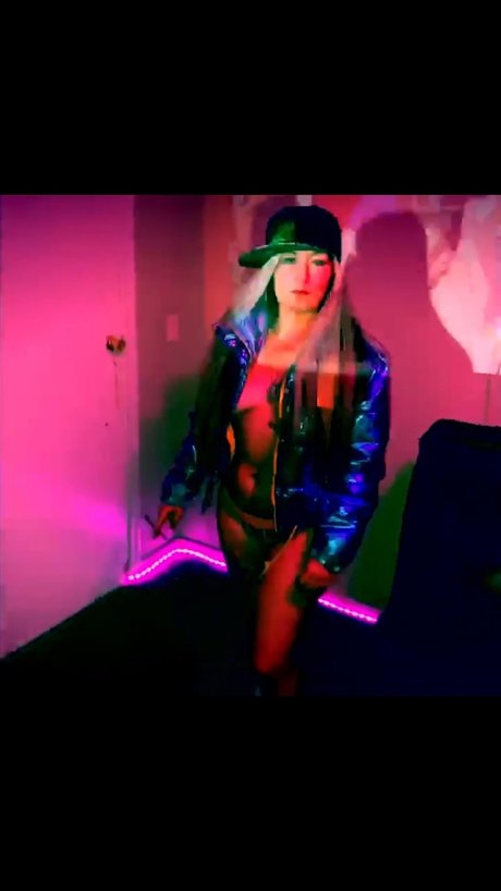 18 year old onlyfans nice img