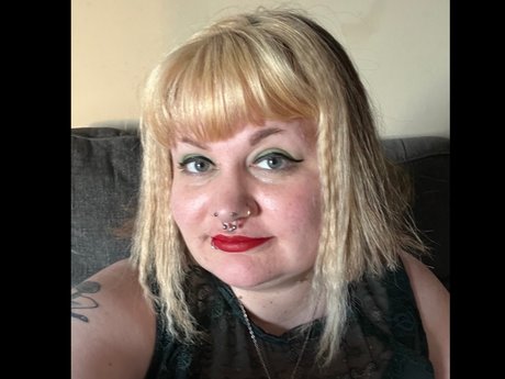 Calliope Quinn sex actress photos