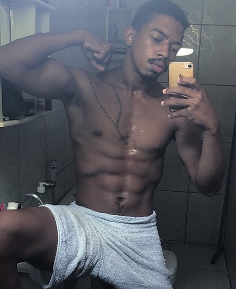 adrianobthencurt nice pornstar galleries