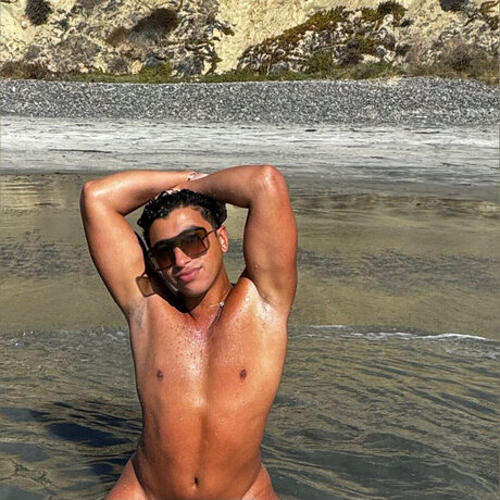 Gabe Bradshaw perfect model picture