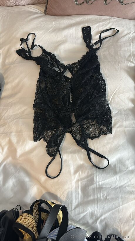 Hattie Grace Quick model image