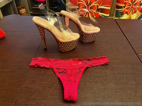 hot mature onlyfans porno pics