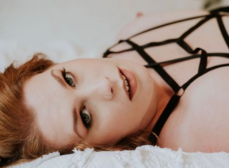 Laura Fox perfect actress images